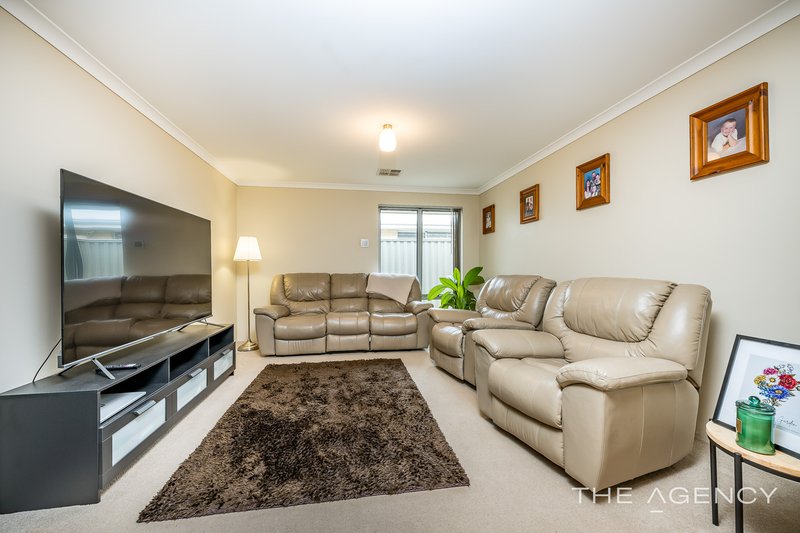 Photo - 7 Pravia Way, Alkimos WA 6038 - Image 4