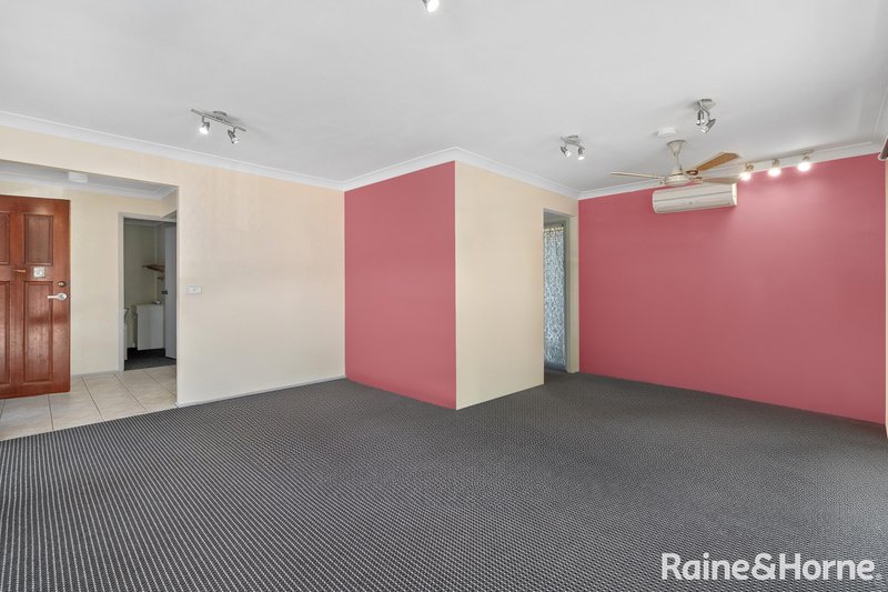 Photo - 7 Price Street, Wetherill Park NSW 2164 - Image 3