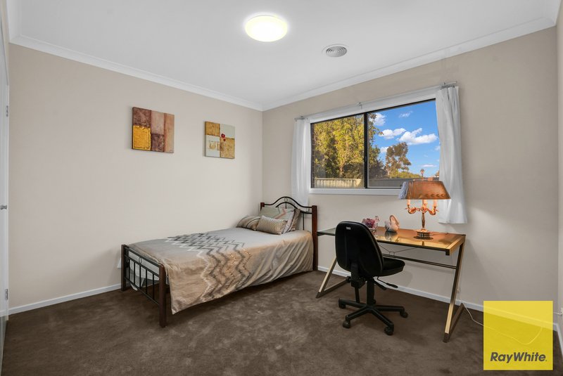 Photo - 7 Pride Grove, Wyndham Vale VIC 3024 - Image 10