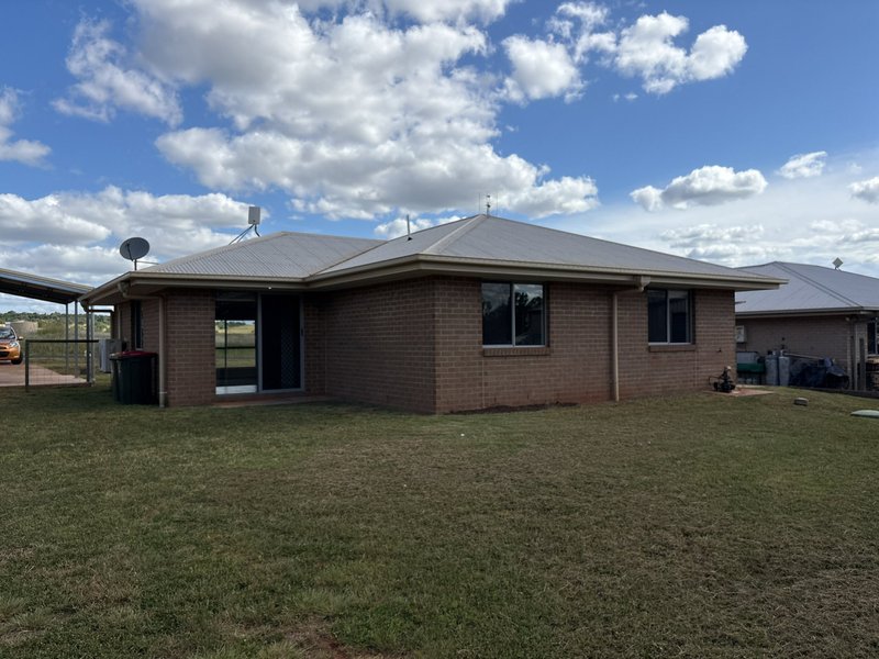 Photo - 7 Prince Street, Memerambi QLD 4610 - Image 13