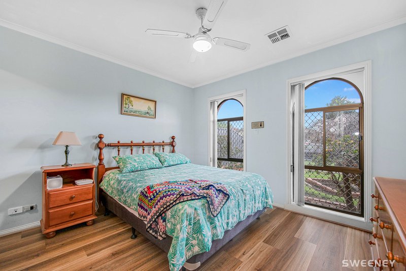 Photo - 7 Pringle Place, Altona Meadows VIC 3028 - Image 8