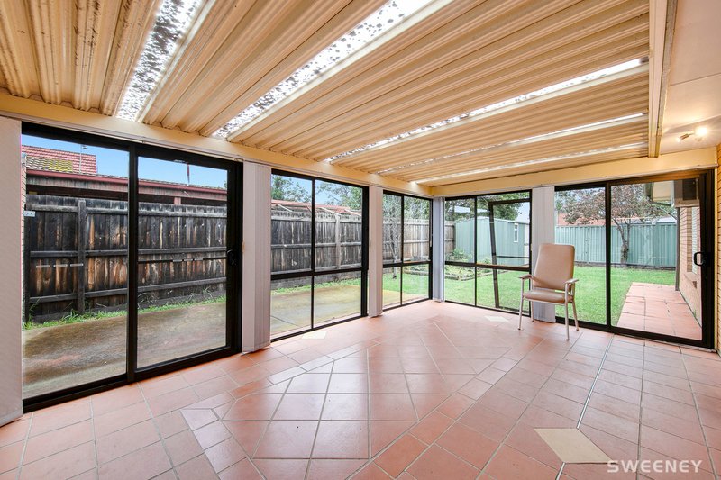 Photo - 7 Pringle Place, Altona Meadows VIC 3028 - Image 10