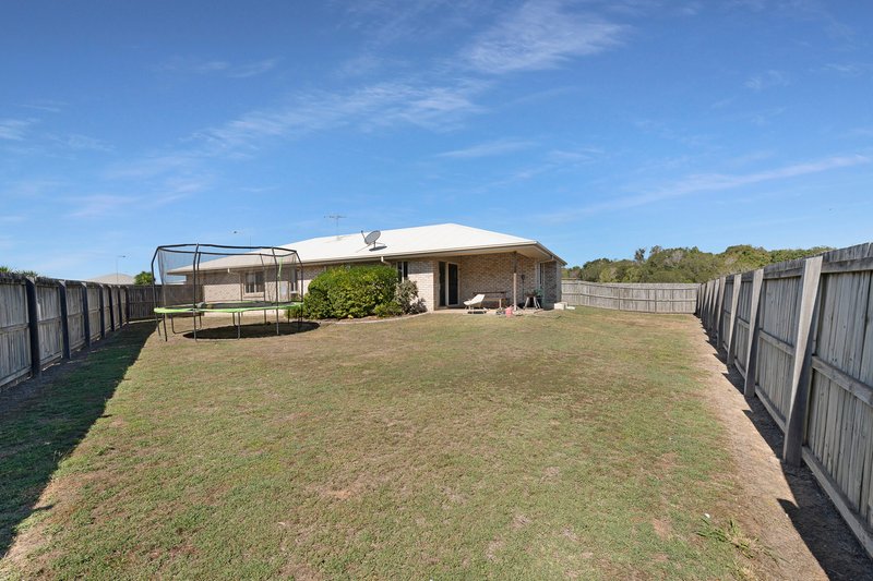 Photo - 7 Pristine Close, Ashfield QLD 4670 - Image 12