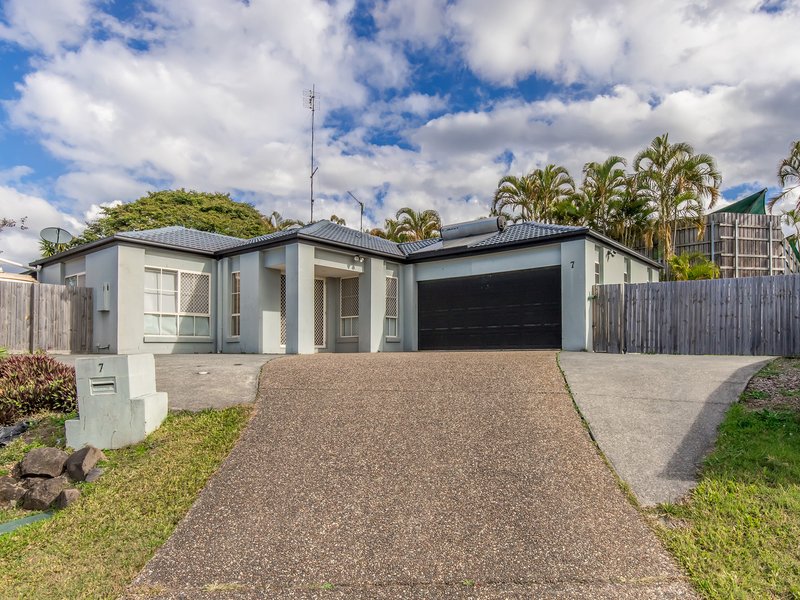 Photo - 7 Prominent Crescent, Upper Coomera QLD 4209 - Image 1