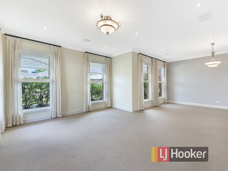 Photo - 7 Pyramid Place, Lyndhurst VIC 3975 - Image 2