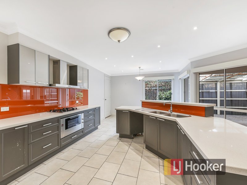 Photo - 7 Pyramid Place, Lyndhurst VIC 3975 - Image 3