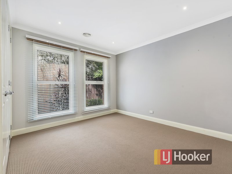 Photo - 7 Pyramid Place, Lyndhurst VIC 3975 - Image 14