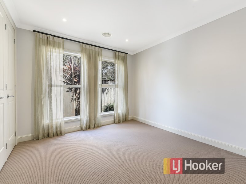 Photo - 7 Pyramid Place, Lyndhurst VIC 3975 - Image 15