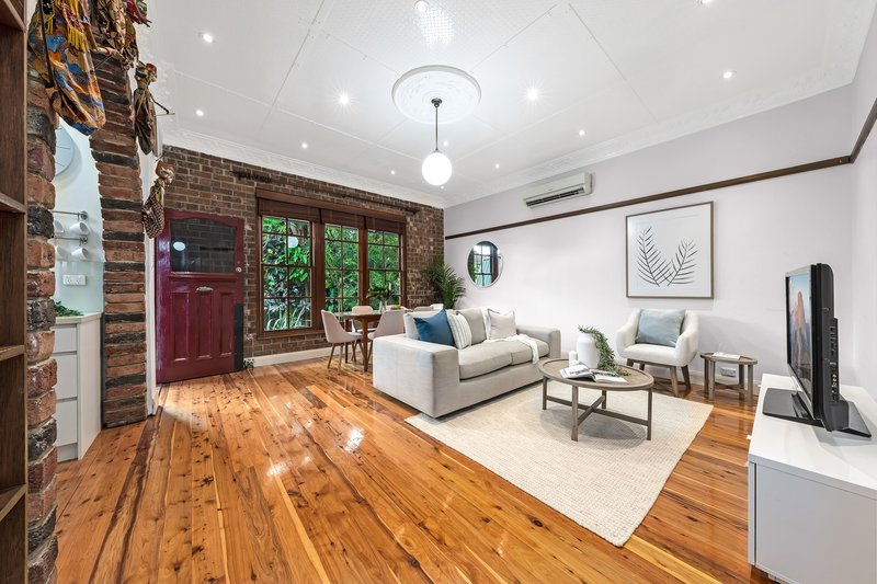 Photo - 7 Quandong Avenue, Burwood NSW 2134 - Image 6