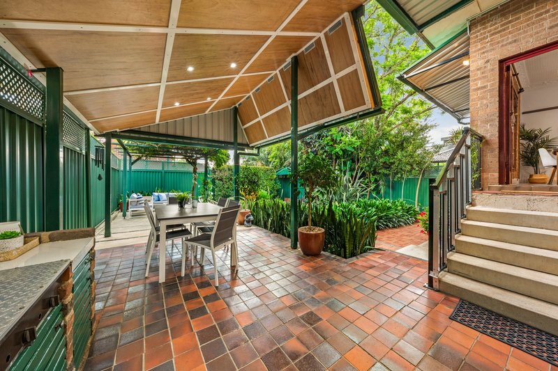 Photo - 7 Quandong Avenue, Burwood NSW 2134 - Image 14