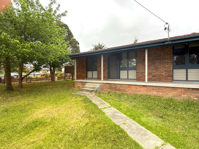 7 Queenborough Street, Nowra NSW 2541