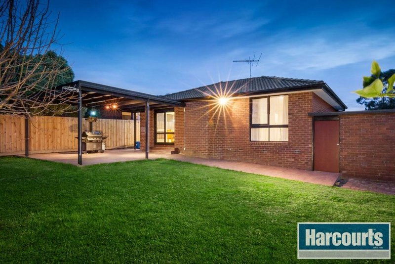 Photo - 7 Quixley Grove, Wantirna VIC 3152 - Image 8