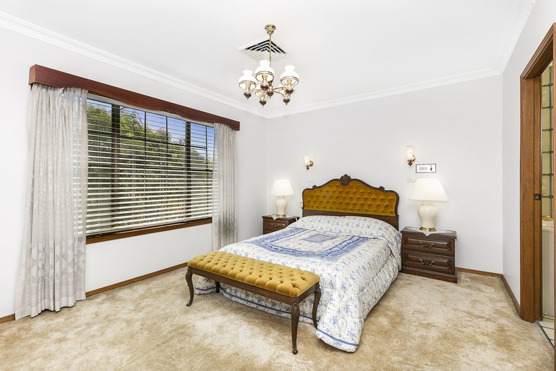 Photo - 7 Radiata Avenue, Baulkham Hills NSW 2153 - Image 5