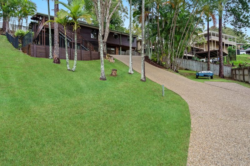 Photo - 7 Radiata Court, Elanora QLD 4221 - Image 3