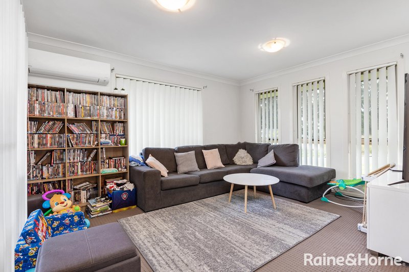 Photo - 7 Rae Street, Cessnock NSW 2325 - Image 2