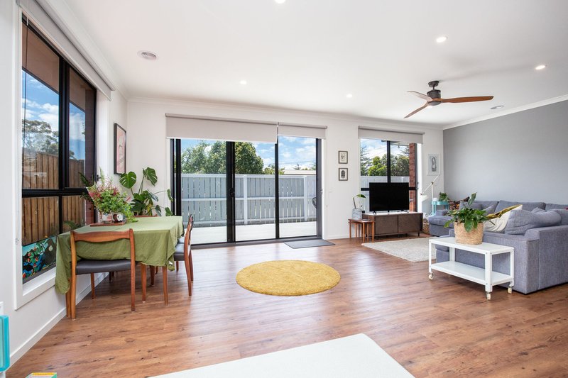 Photo - 7 Raglan Street, Sale VIC 3850 - Image 5