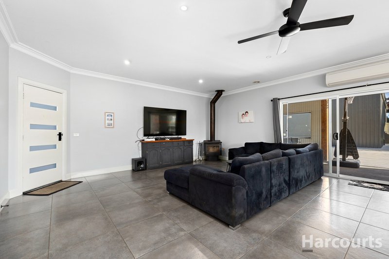 Photo - 7 Railway Avenue, Darnum VIC 3822 - Image 5