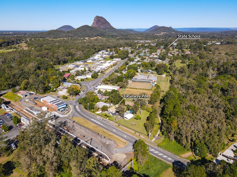 Photo - 7 Railway Parade, Glass House Mountains QLD 4518 - Image 16