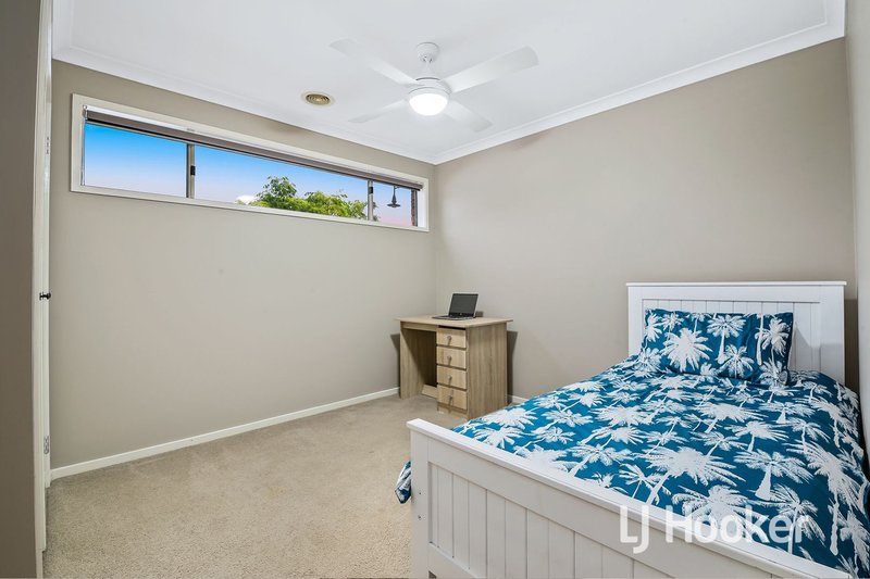 Photo - 7 Ramel Way, Pakenham VIC 3810 - Image 10