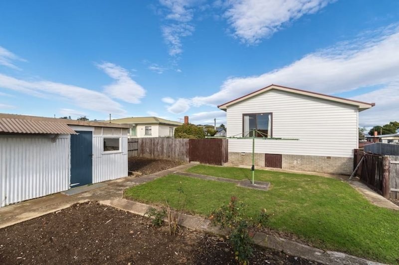 Photo - 7 Ramsay Street, East Devonport TAS 7310 - Image 8