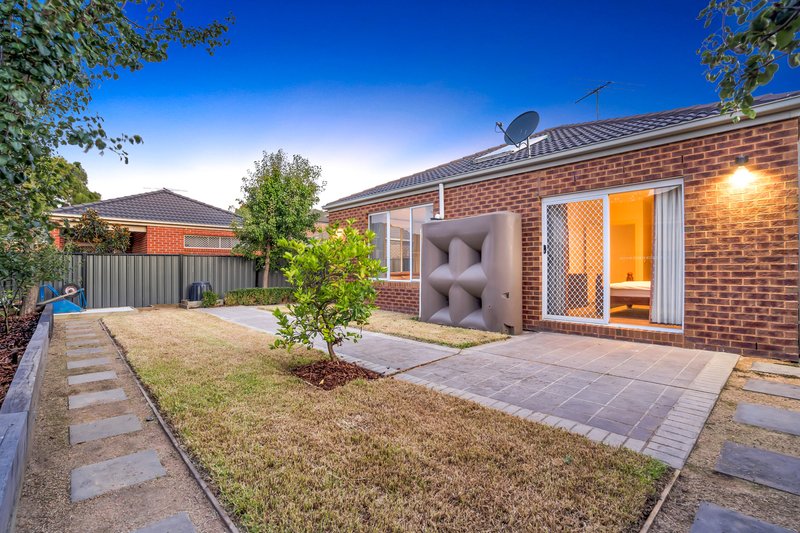 Photo - 7 Ramsgate Lane, Craigieburn VIC 3064 - Image 15