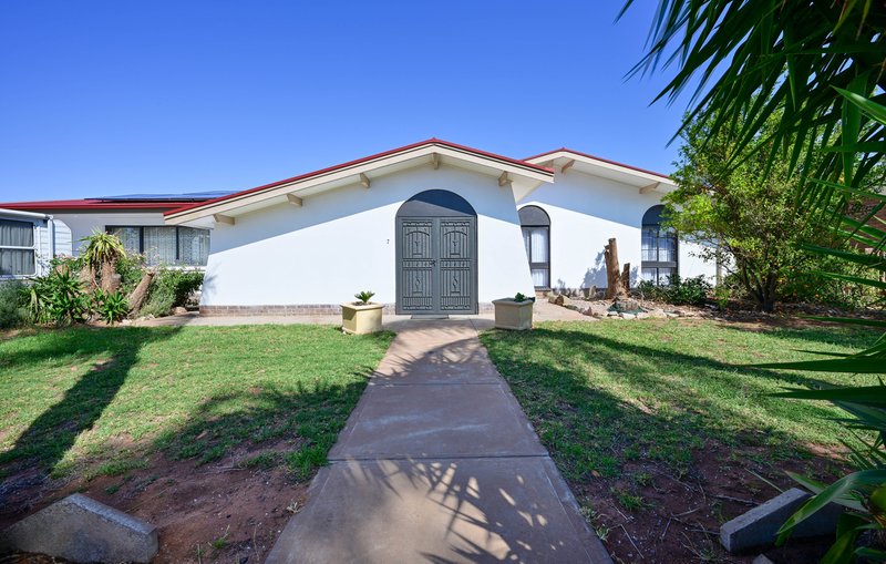 7 Range View Road, Stirling North SA 5710