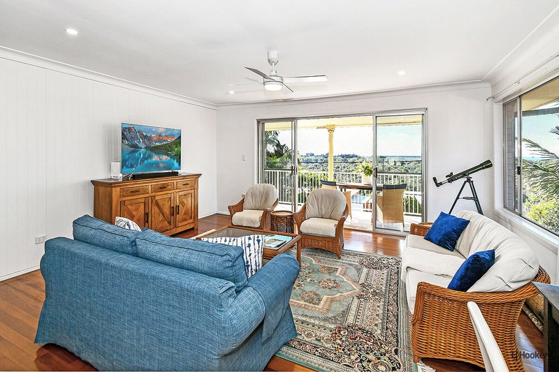 Photo - 7 Raward Avenue, Banora Point NSW 2486 - Image 6