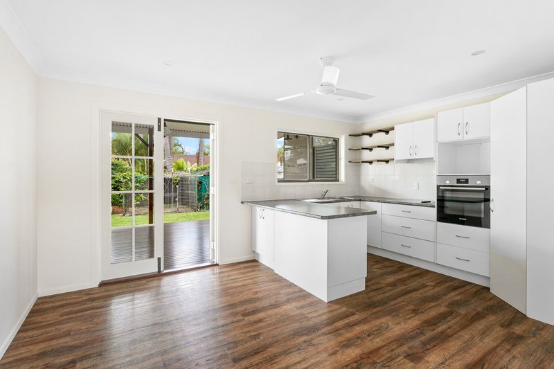 Photo - 7 Rayleigh Street, Deception Bay QLD 4508 - Image 5