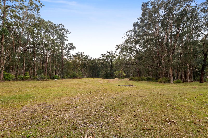 Photo - 7 Recluse Place, Salt Ash NSW 2318 - Image 2