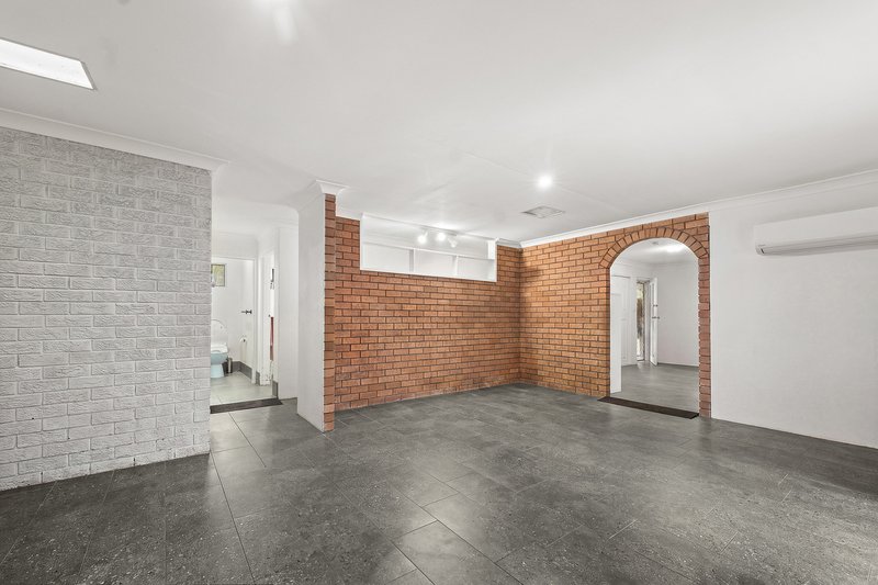 Photo - 7 Recluse Place, Salt Ash NSW 2318 - Image 6
