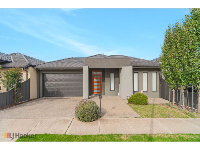 7 Recreation Street, Roxburgh Park VIC 3064