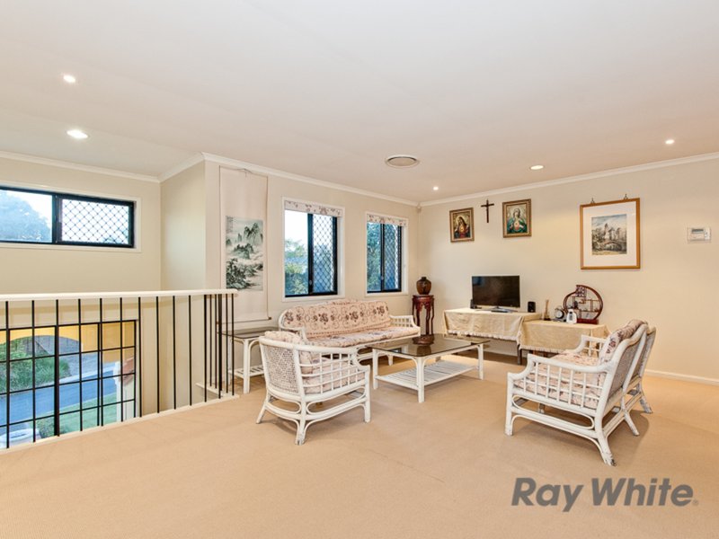 Photo - 7 Red Gum Close, Bridgeman Downs QLD 4035 - Image 11