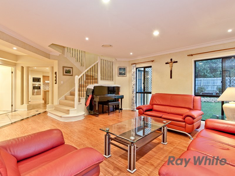 Photo - 7 Red Gum Close, Bridgeman Downs QLD 4035 - Image 6