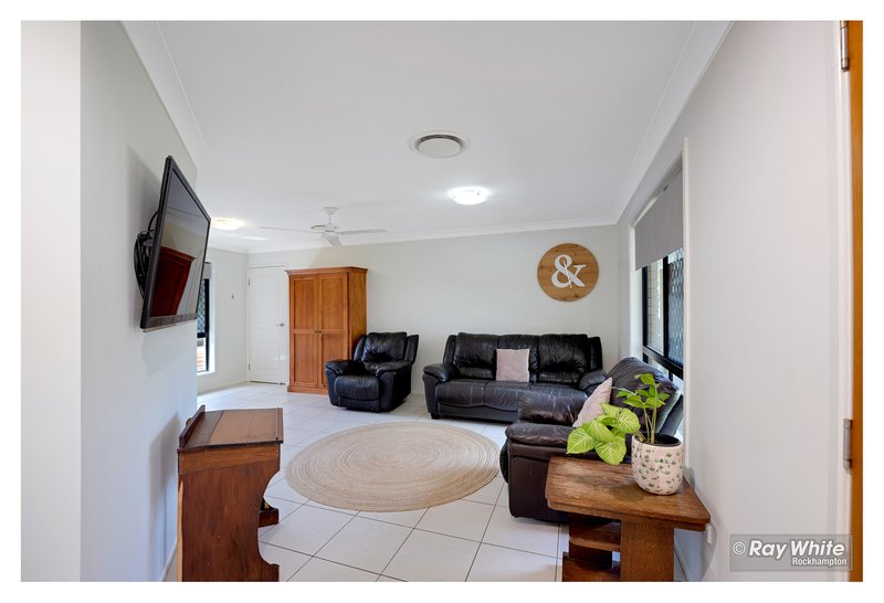 Photo - 7 Reddy Drive, Norman Gardens QLD 4701 - Image 7