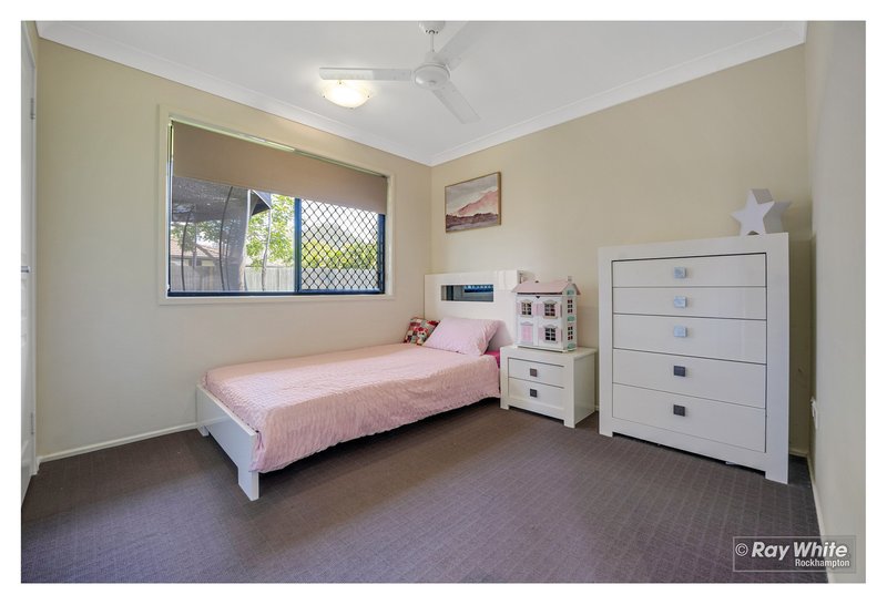 Photo - 7 Reddy Drive, Norman Gardens QLD 4701 - Image 18