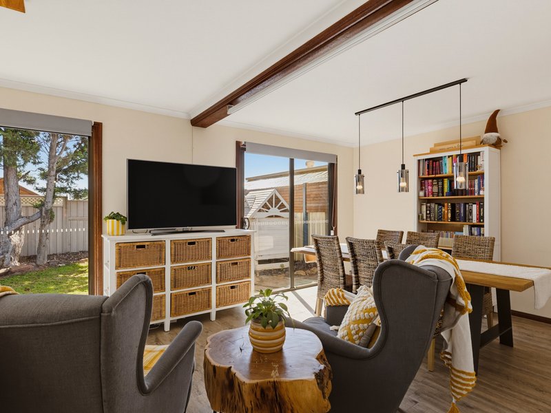 Photo - 7 Redgate Court, Moana SA 5169 - Image 12