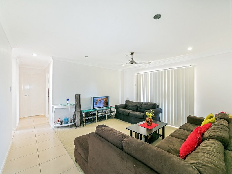 Photo - 7 Reichman Street, Caboolture QLD 4510 - Image 8