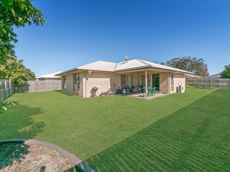 Photo - 7 Reichman Street, Caboolture QLD 4510 - Image 11