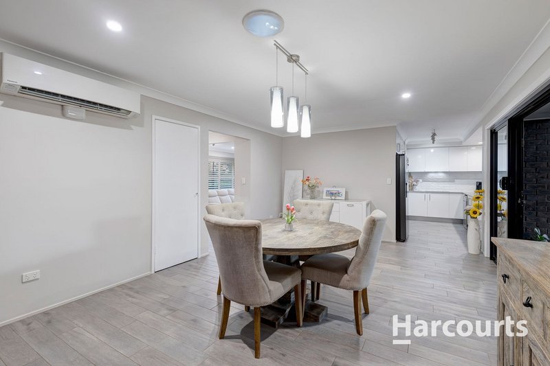 Photo - 7 Relesah Drive, Petrie QLD 4502 - Image 6