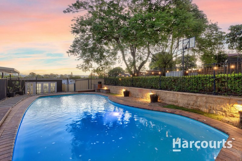 Photo - 7 Relesah Drive, Petrie QLD 4502 - Image 15