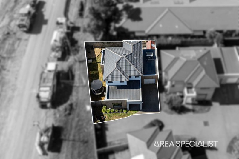 Photo - 7 Rembrandt Court, Pakenham VIC 3810 - Image 10