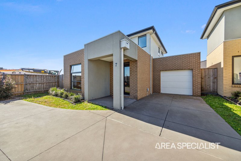 Photo - 7 Rembrandt Court, Pakenham VIC 3810 - Image 22