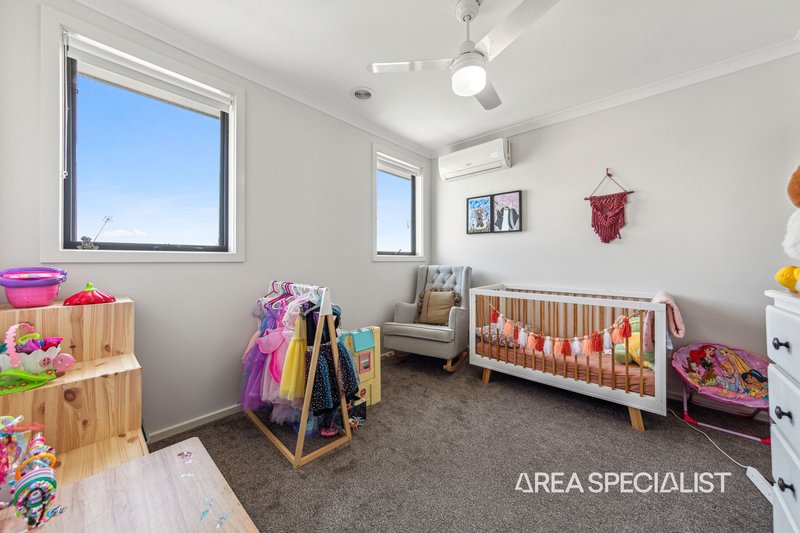 Photo - 7 Rembrandt Court, Pakenham VIC 3810 - Image 27