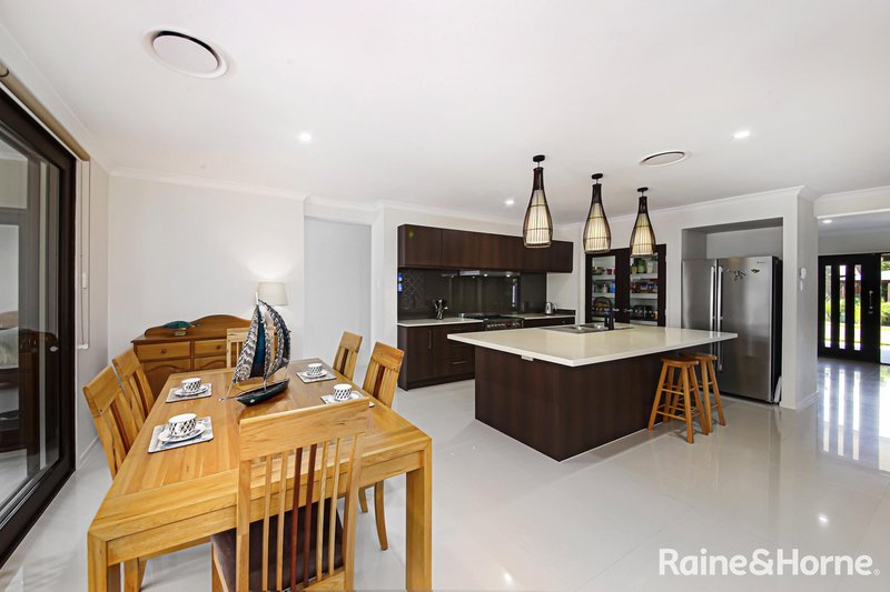 Photo - 7 Retreat Crescent, Yandina QLD 4561 - Image 3