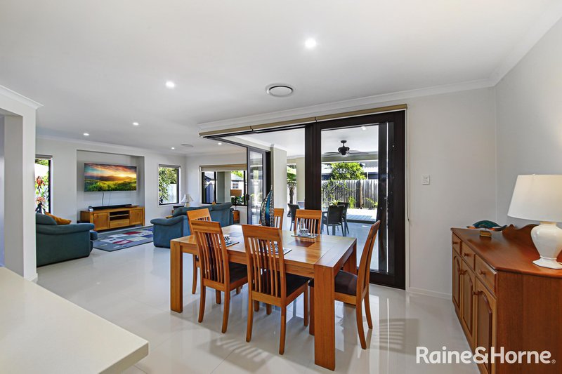 Photo - 7 Retreat Crescent, Yandina QLD 4561 - Image 4