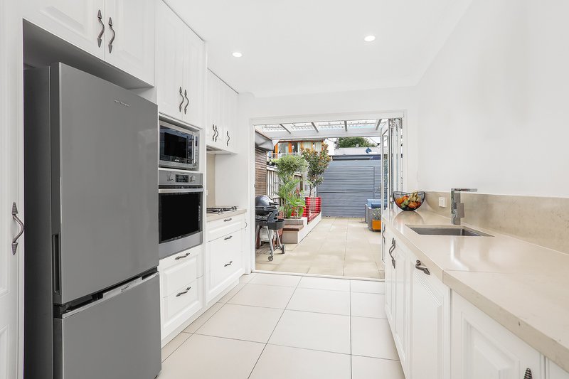 Photo - 7 Reuss Street, Leichhardt NSW 2040 - Image 3