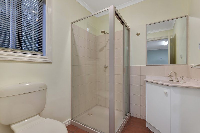 Photo - 7 Ribera Court, Werribee VIC 3030 - Image 20