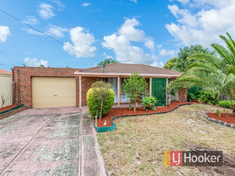 7 Ridge Court, Hampton Park VIC 3976