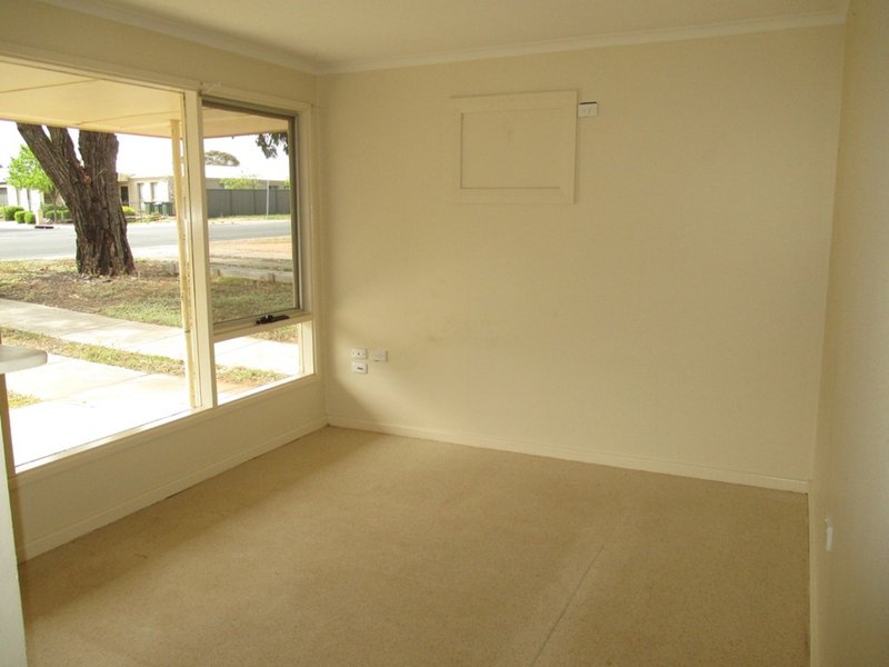 Photo - 7 Ridge Rd , Murray Bridge SA 5253 - Image 3