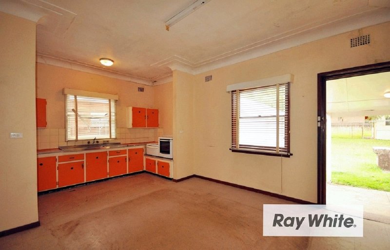 Photo - 7 Ridge Street, Chester Hill NSW 2162 - Image 4